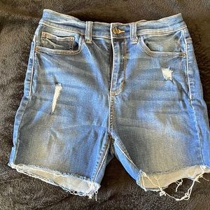 High rise shorts used